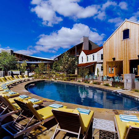 Lone Star Court, By Valencia Hotel Collection (Adults Only) Austin Exterior photo