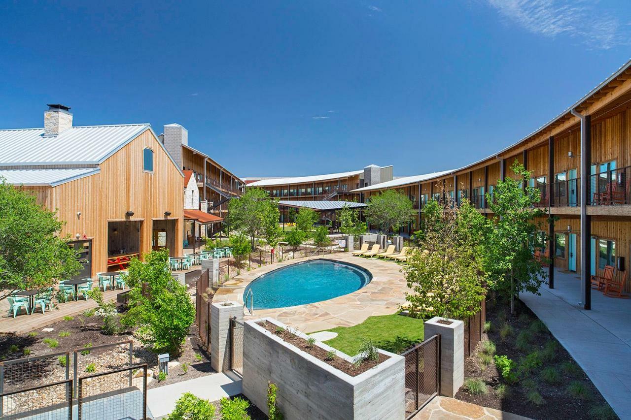 Lone Star Court, By Valencia Hotel Collection (Adults Only) Austin Exterior photo